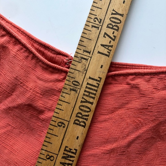 Vintage 60s Style Tiki Classics Coral Silk Capris - Picture 6 of 9